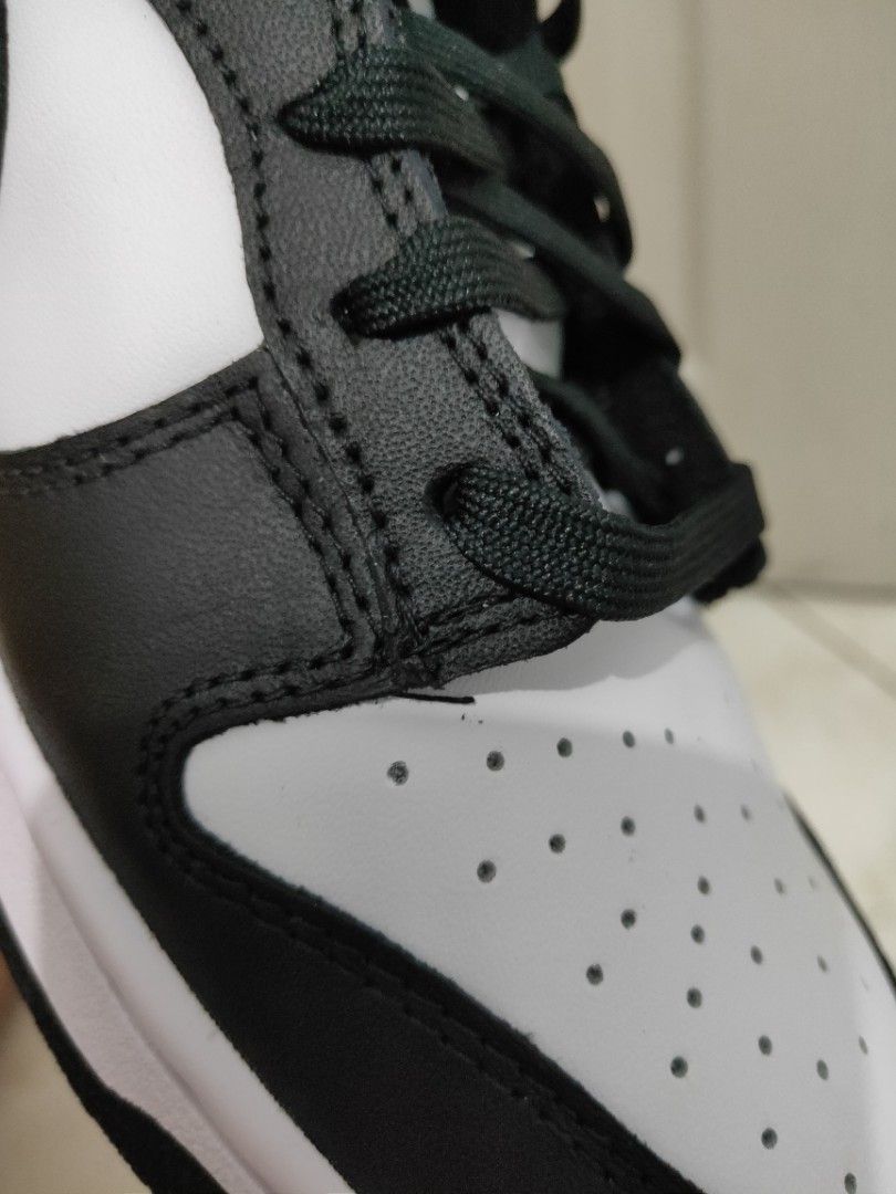 Nike Dunk Low Panda Mens US 10 / 44 (Nike Kokas Pairs Nego), Fesyen