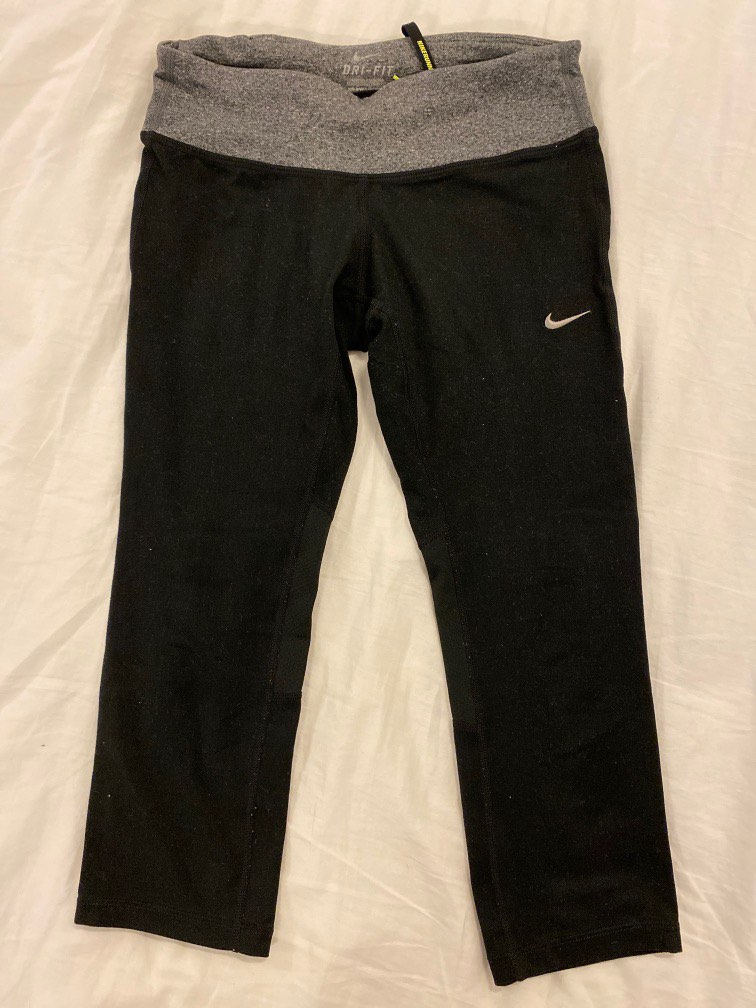Nike yoga pants, Women's Fashion, Activewear on Carousell