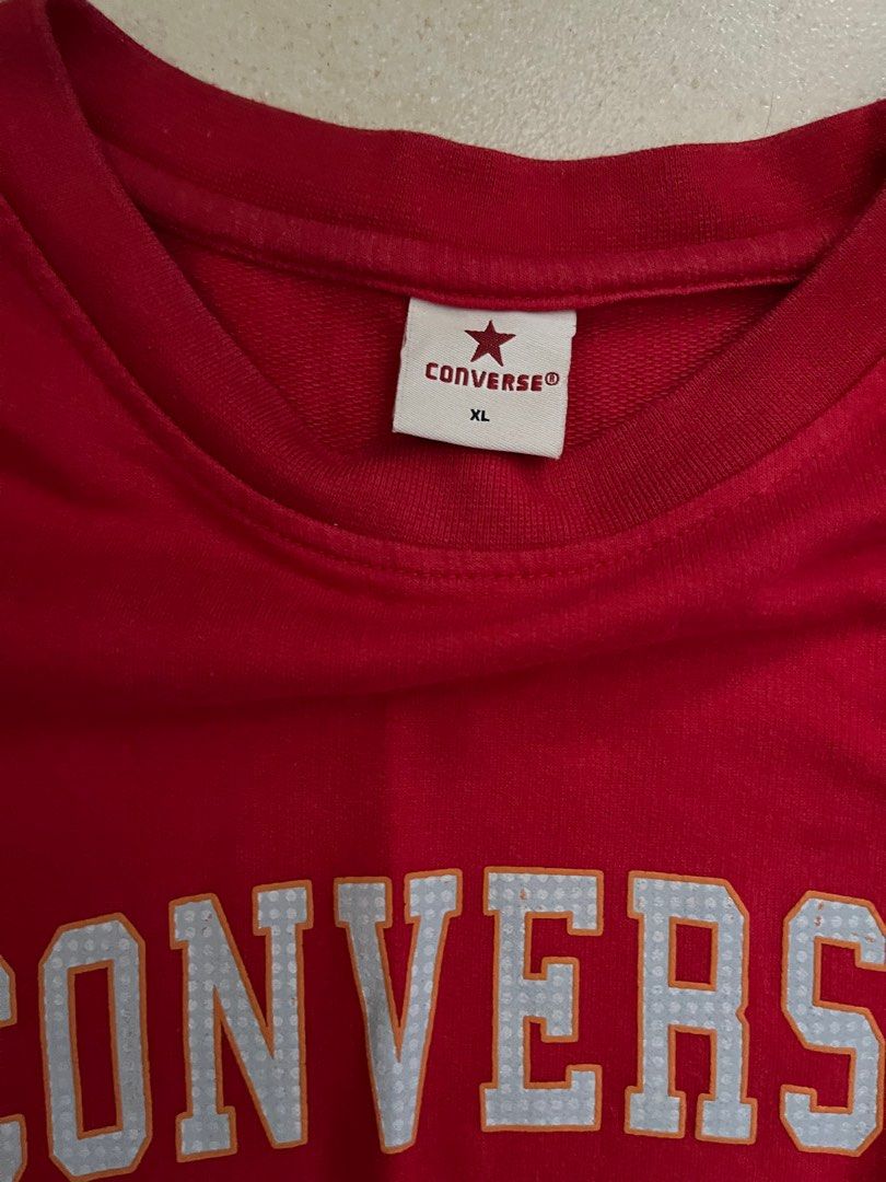 Red converse sweatshirt outlet