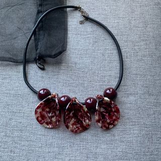 紅色樹脂項鍊64220532023810110