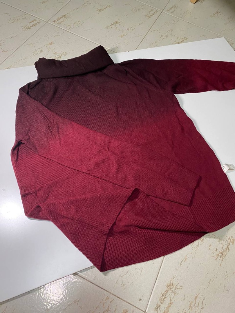 Red silk outlet turtleneck
