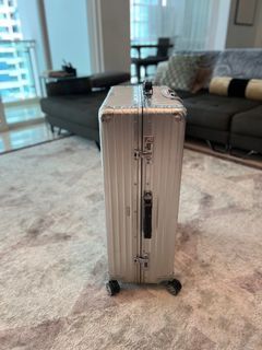 Rimowa Classic 60 Liter M size Original/Authentic