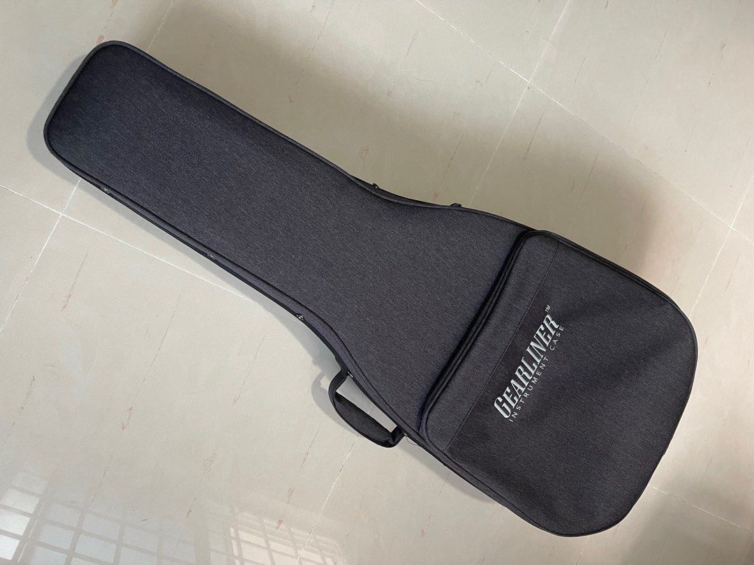 Semi hard best sale guitar case
