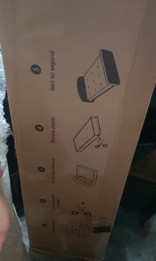Single Size Memory Foam Spring Mattress (Category: Bed Frames & Mattresses) located in Quezon City. Submitted by SomeThingsMustGo.ph (Listing ID 1213077499, Image 2). Description: Brand New Memory Foam Spring Mattress Single Size 36x75x8.5 Inches (90x190x20cm) Vacuum Sealed 🏷4,200.