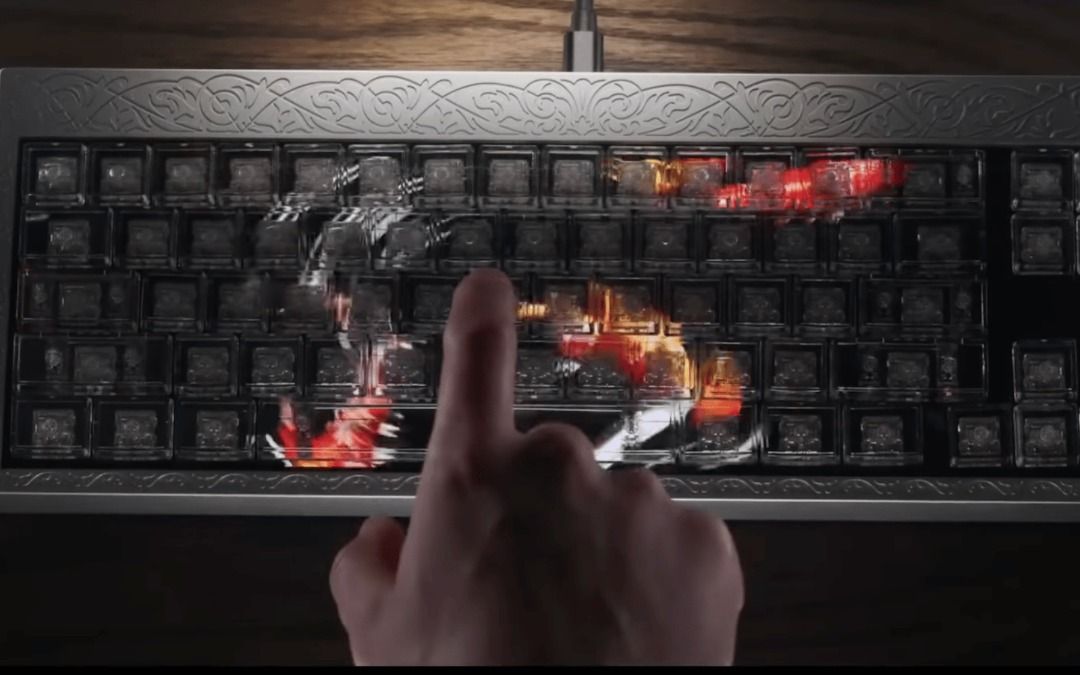 Small - Finalmouse Last Legend (Completely sealed with centerpiece 