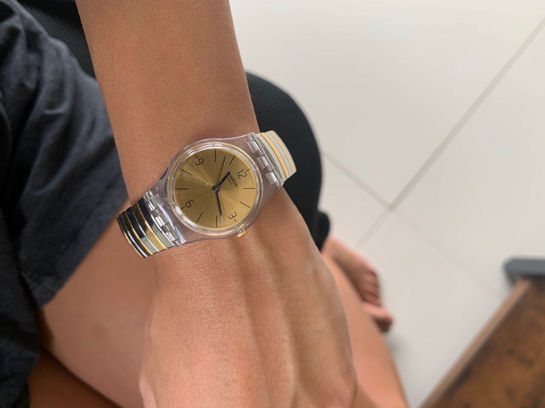 Water resistant top 3 bar swatch