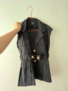 This is april black sleeveless top