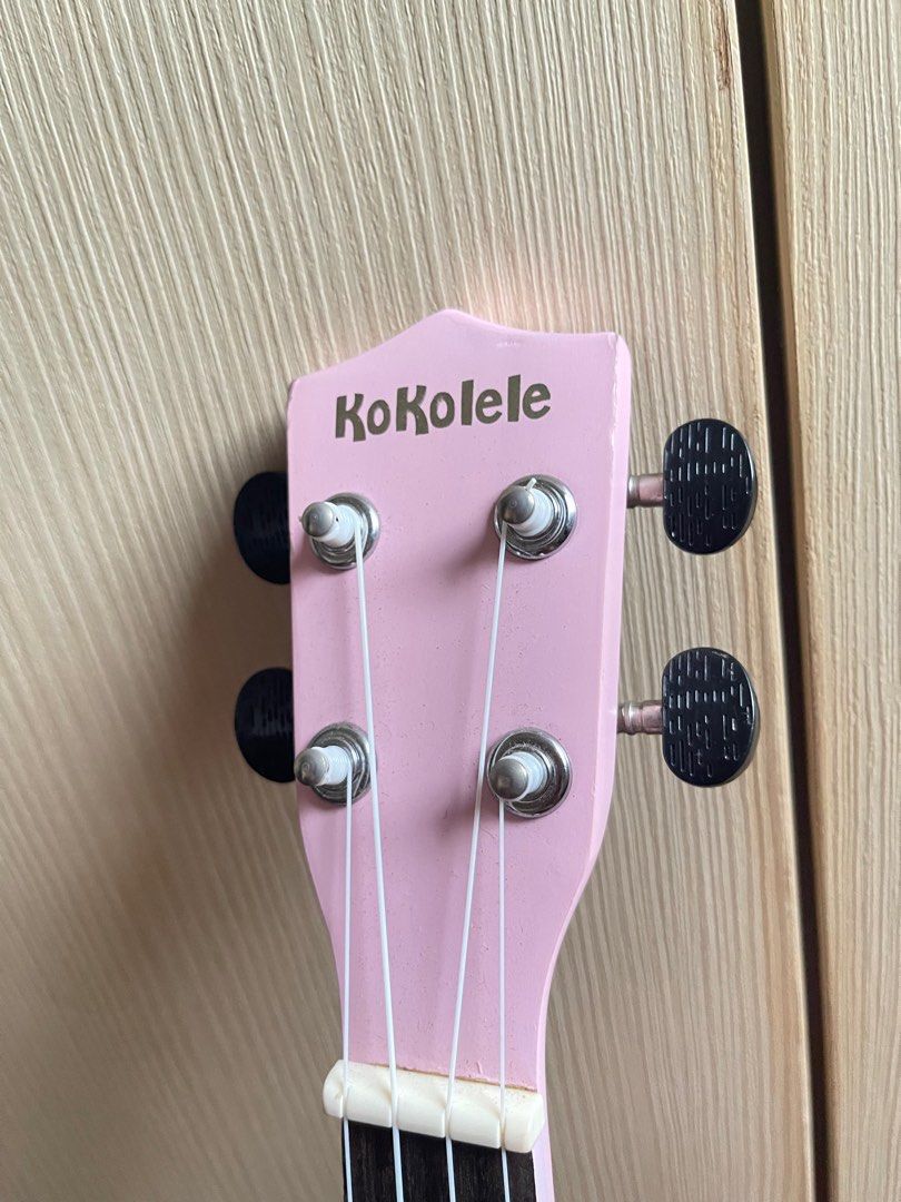 Ukelele (Kokolele) (Category: Musical Instruments) located in Makati City. Submitted by jap_goods (Listing ID 1213088684, Image 3). Description: - Free Clifton bag - Free extra strings (black) - Not used ( Good as new ) - Price negotiable - Good deal for the brand and freebies.