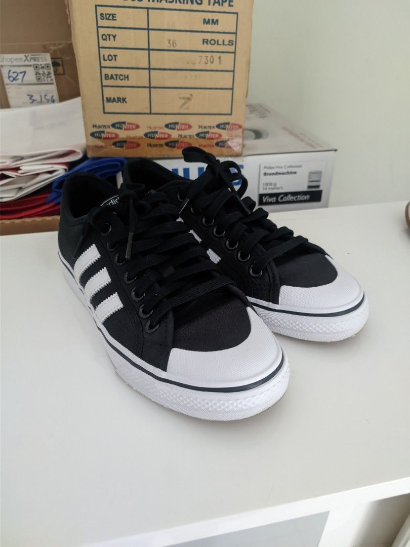 Unisex Adidas Nizza, Women's Fashion, Footwear, Sneakers on Carousell