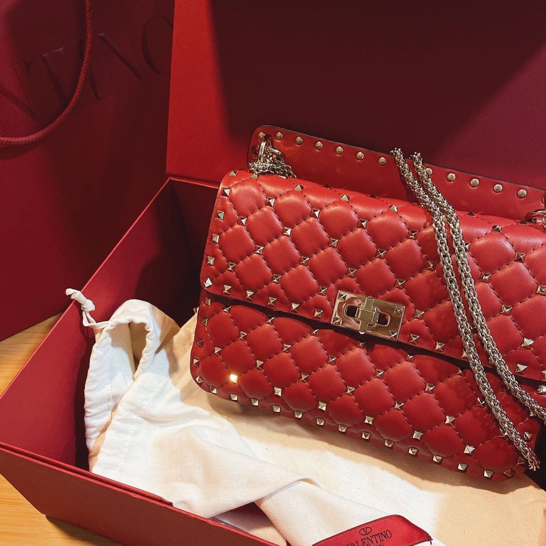 Medium rockstud spike bag best sale