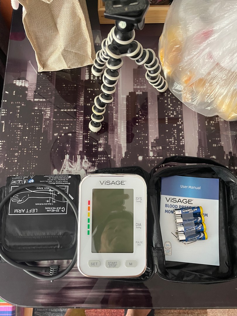 VISAGE blood pressure monitor upper arm, Announcements on Carousell