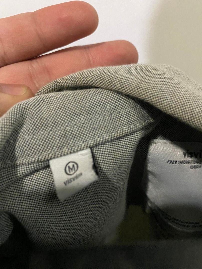 Visvim Longsleeved shrt (Category: Formal Shirts) located in Cainta. Submitted by bentakahitanoano (Listing ID 1213174229, Image 3). Description: Still in good condition Size medium fit to small Measurements Pit to pit 18.5 Length 25.