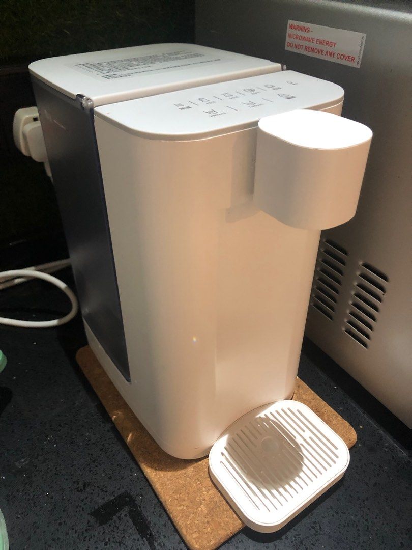 Xiaomi Water dispenser (hot, ambient) plug with switch, TV & Home ...