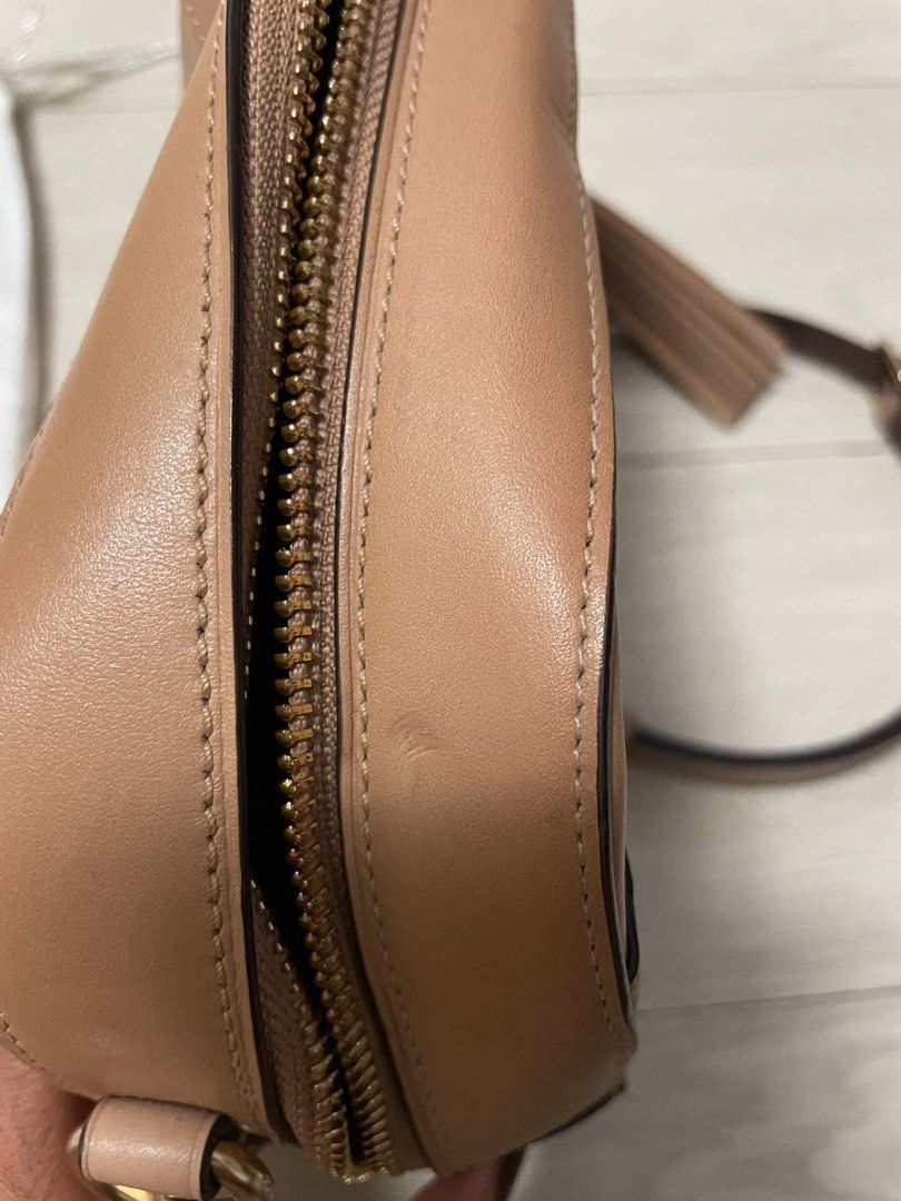 Camera bag top in signature leather