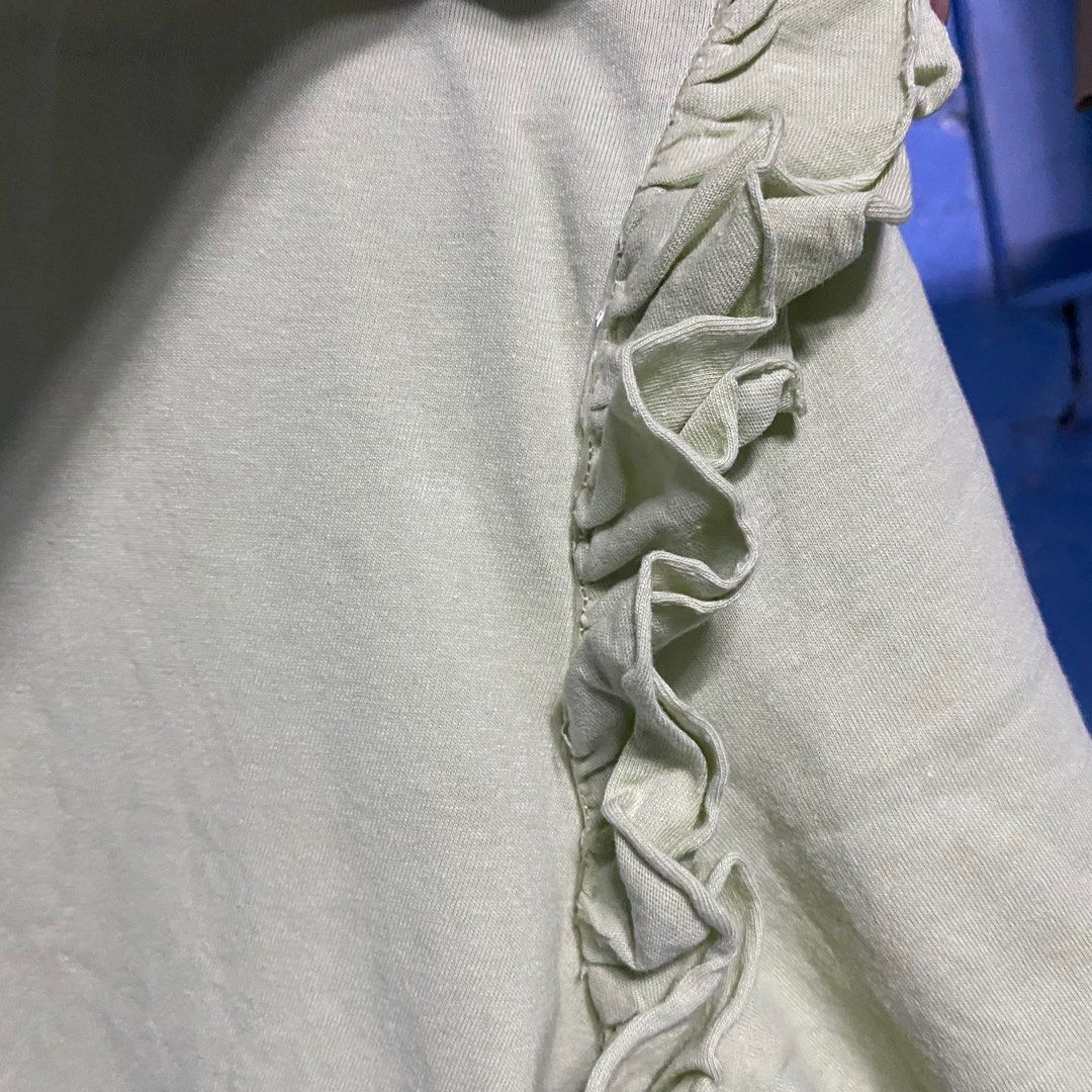 ZARA Sage Green Ruffled Sleeveless Top, Women's Fashion, Tops, Blouses