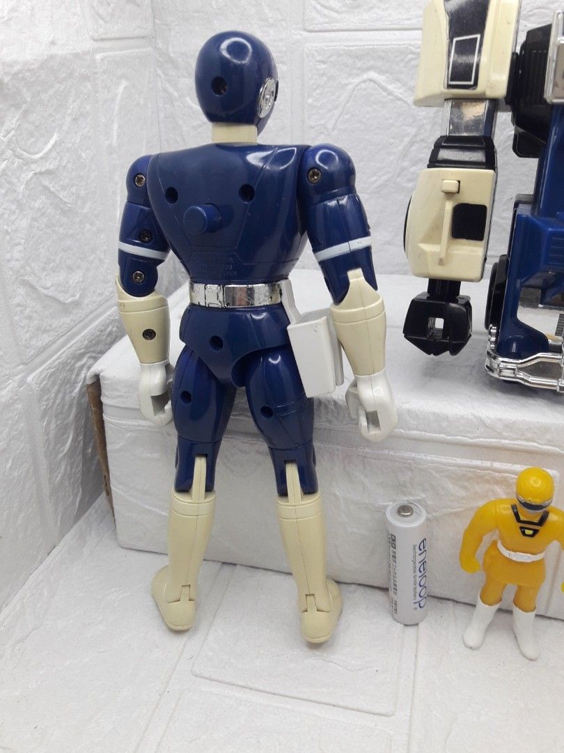 1996 Sentai Set robot, sentai figure and Small soft vynil, Hobbies ...