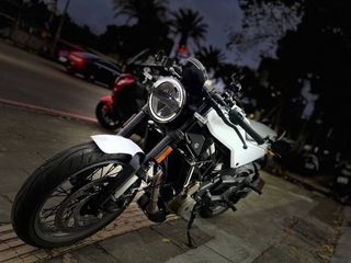 2022 Husqvarna 401 Leovince排氣管 齒盤鏈條 原廠保固中