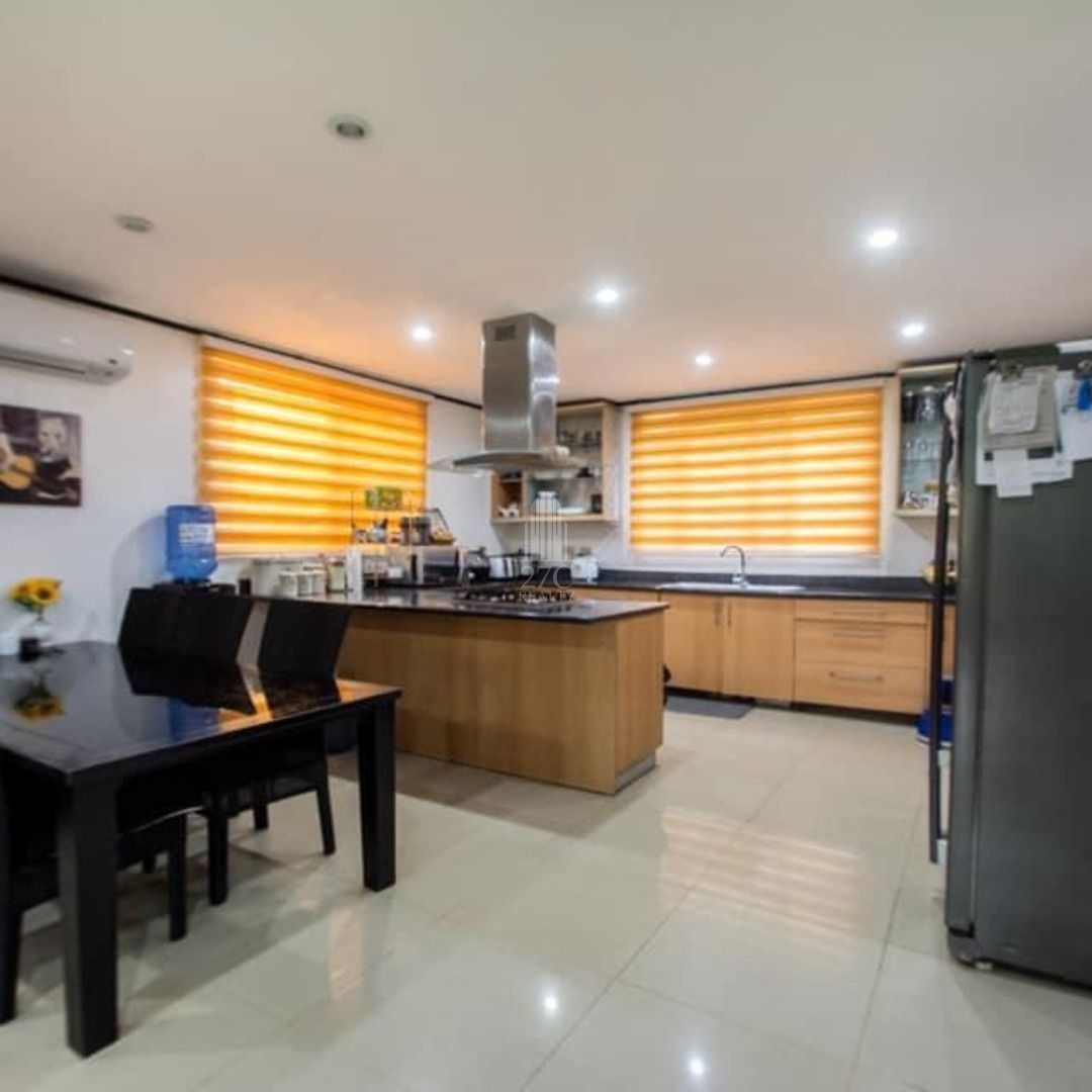 House and Lot in Boracay Island, Property, For Sale, House & Lot on Carousell