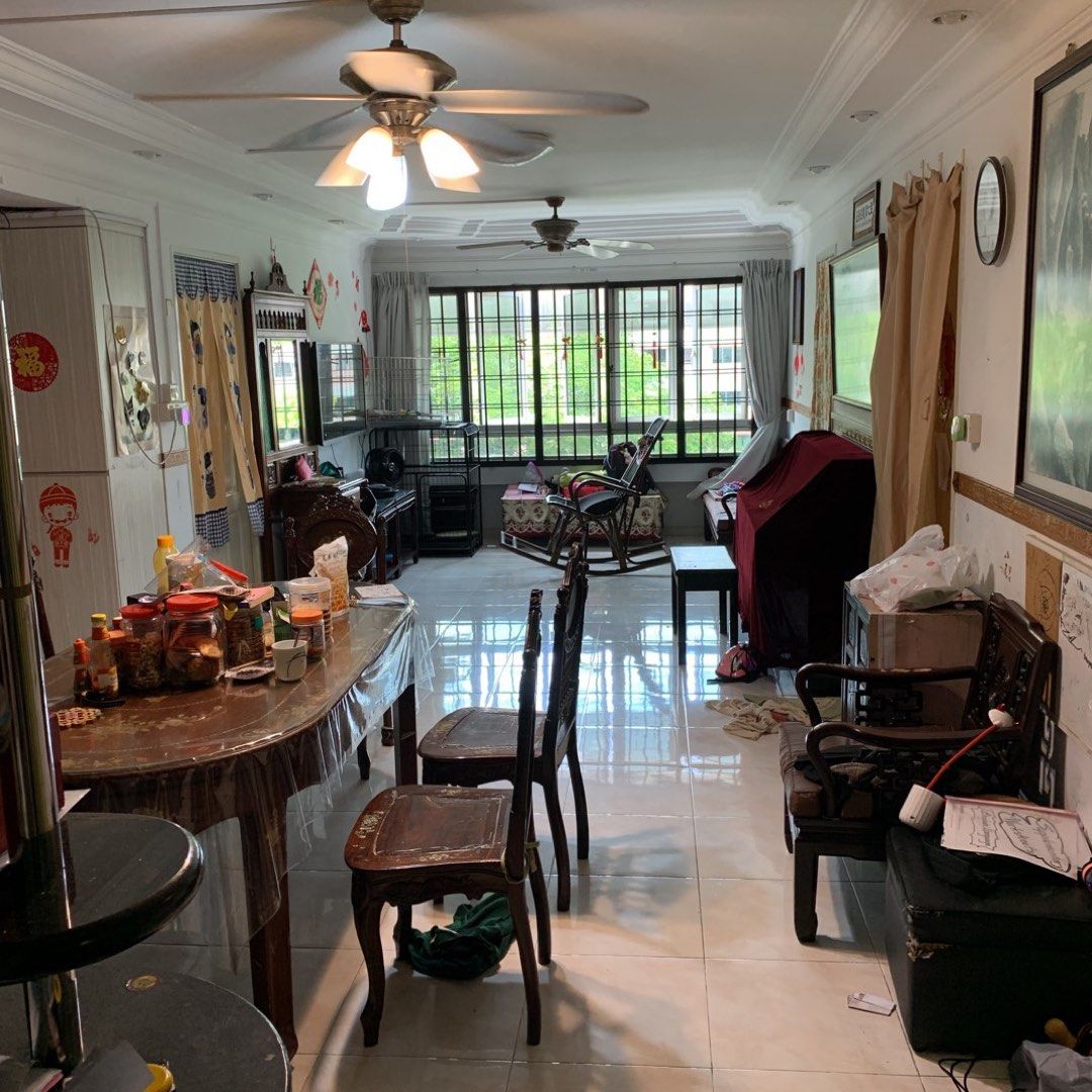 705 Jurong West Street 71 near pioneer mrt, Property, Rentals, Room