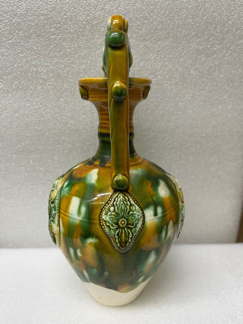 唐三彩雙螭龍耳瓶約20cm高案頭賞瓶花瓶瓶身絲絲開片, 興趣及遊戲, 收藏 