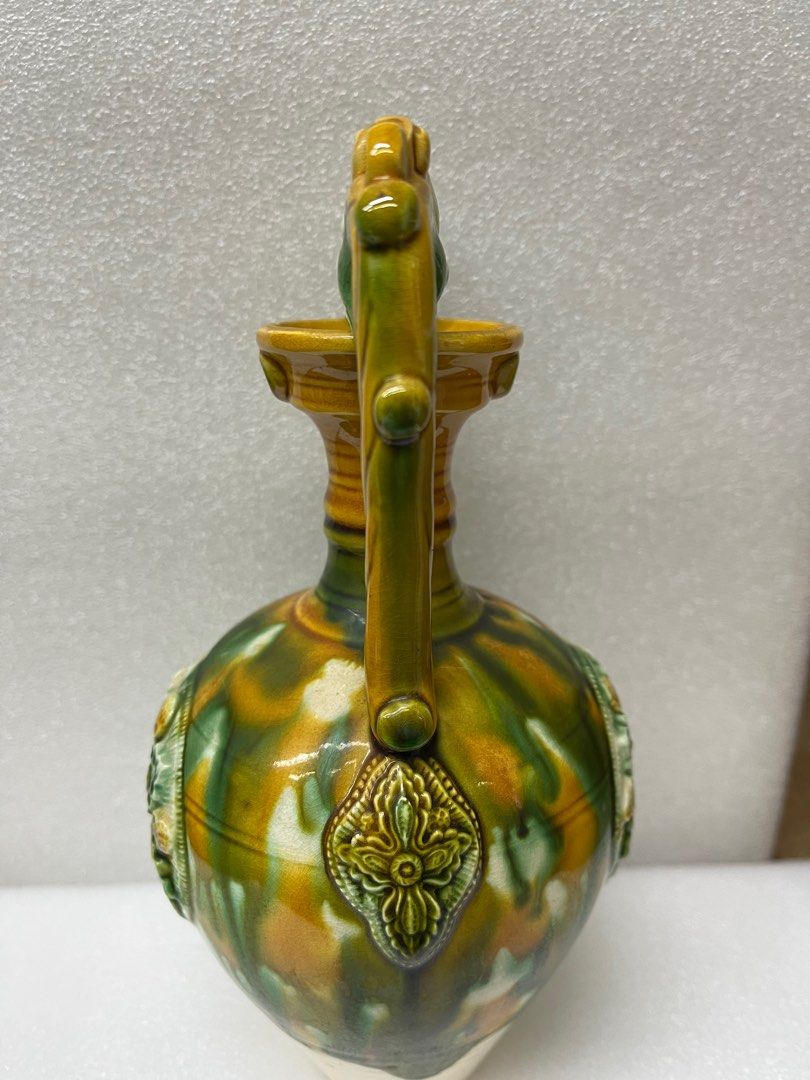 唐三彩雙螭龍耳瓶約20cm高案頭賞瓶花瓶瓶身絲絲開片, 興趣及遊戲, 收藏 