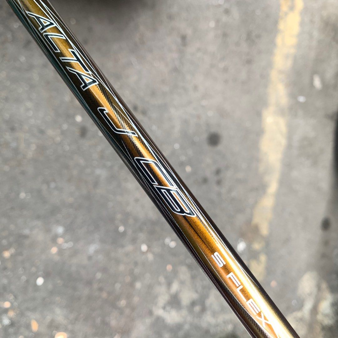 ? PING ALTA J CB 400 series gold shaft 3w, Sports Equipment, Sports   Games, Golf on Carousell