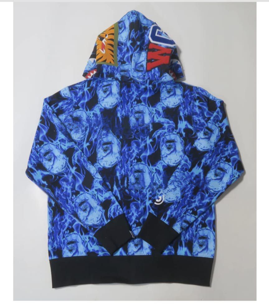 Rare bape hoodie store