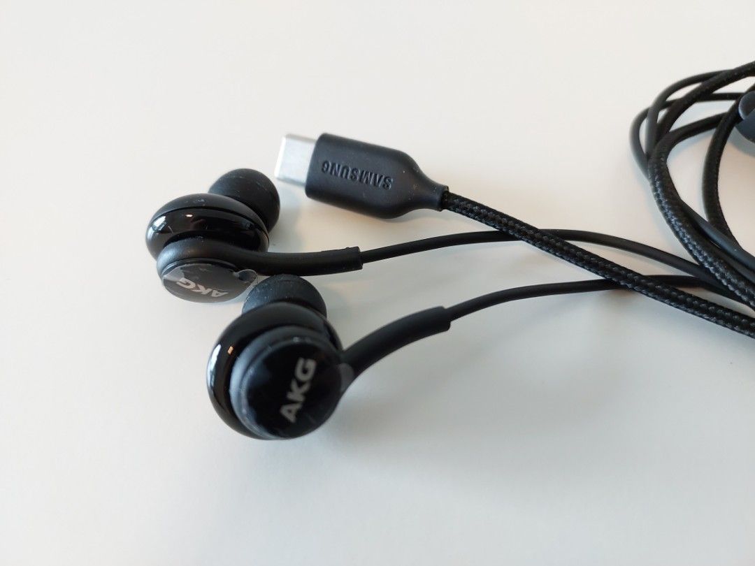 Free best sale headphones samsung