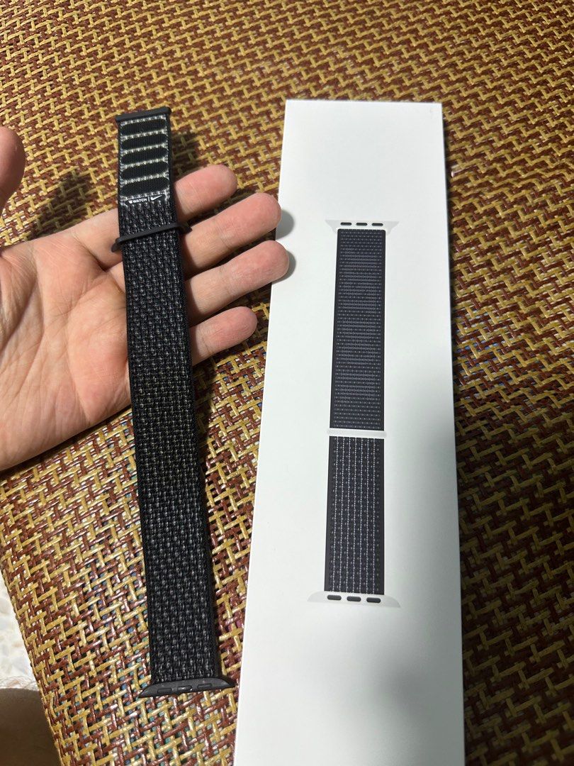 Apple watch summit white sport loop sale
