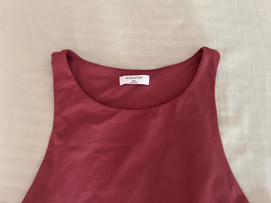 Aritzia Babaton Contour Racer Bodysuit, Women's Fashion, Tops, Sleeveless  on Carousell