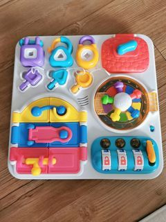 Auby Baby Busy Board ♥️