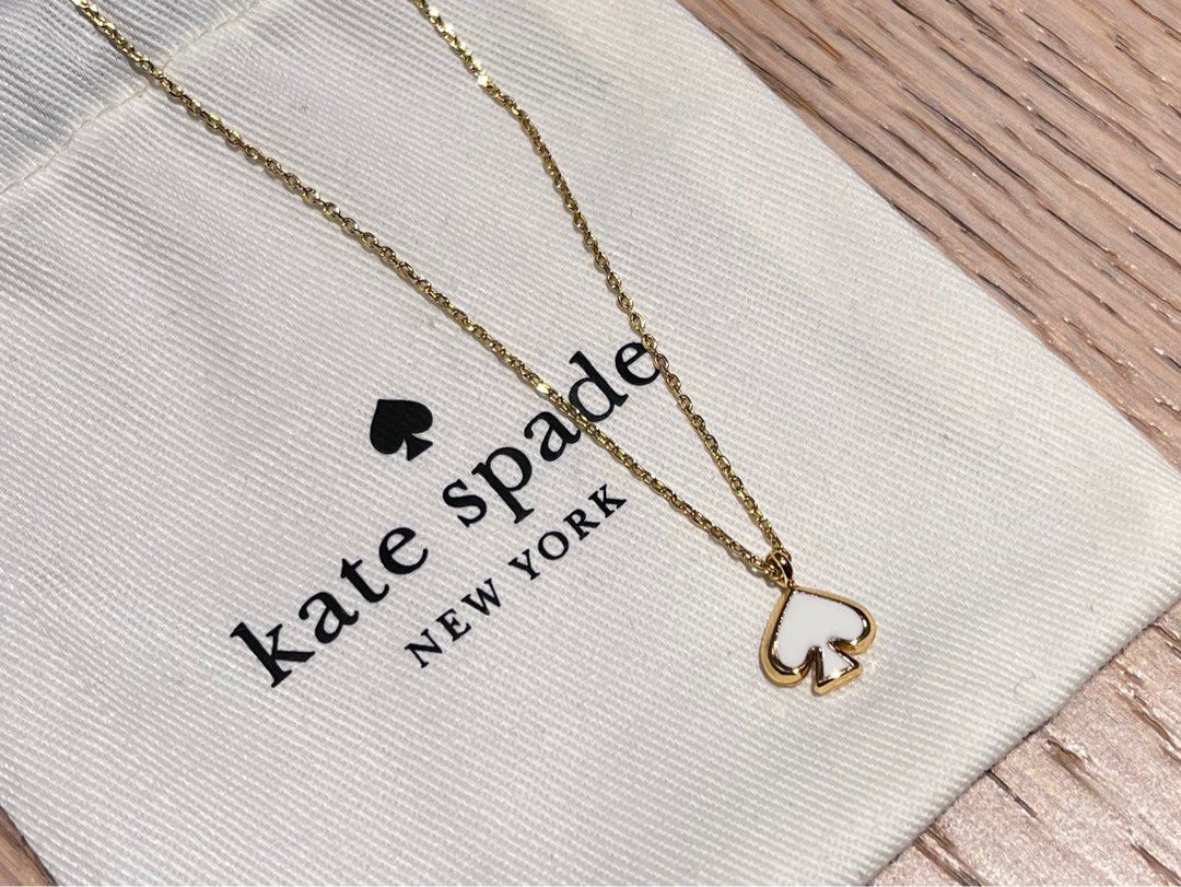 Everyday spade store enamel mini pendant