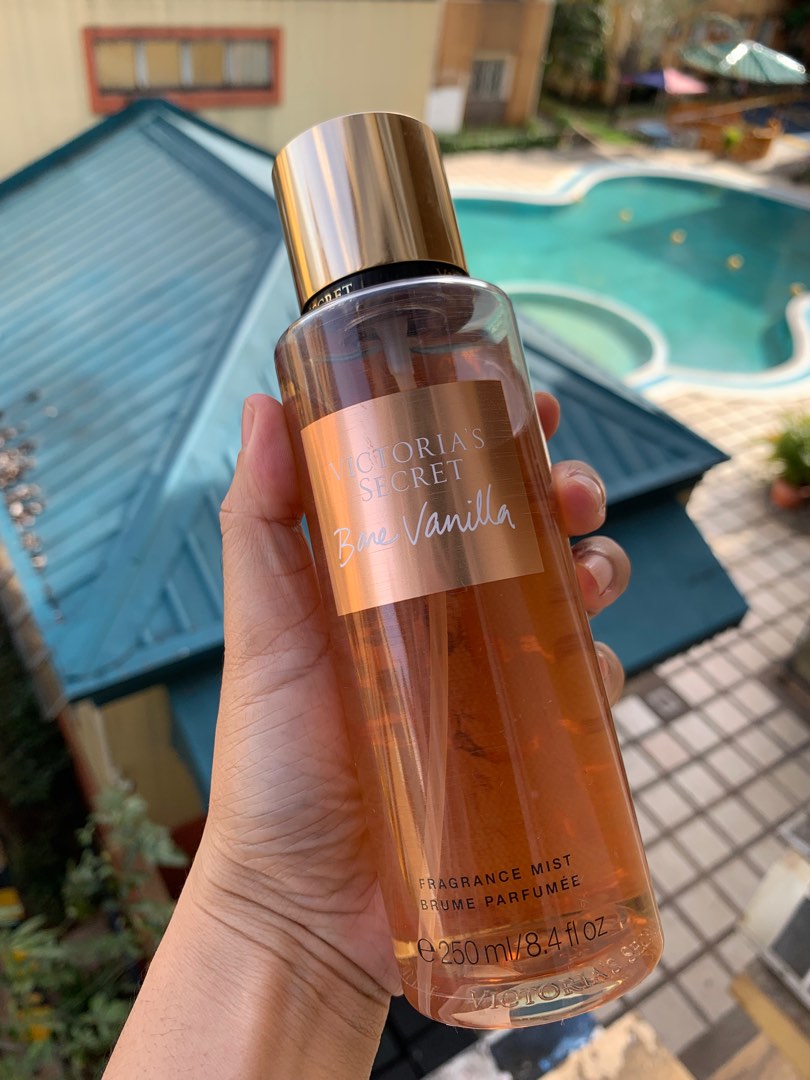 Authentic Victorias Secret Bare Vanila fragrance fine mist full size