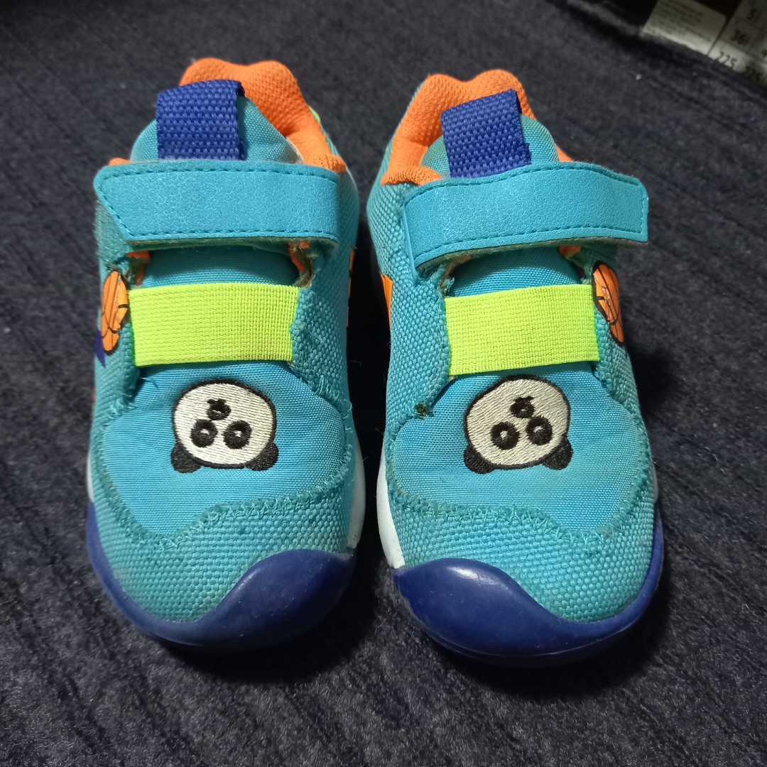 adidas-baby-shoes-babies-kids-babies-kids-fashion-on-carousell