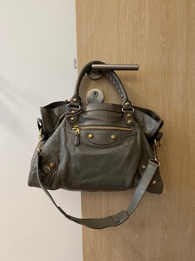Balenciaga gold city deals