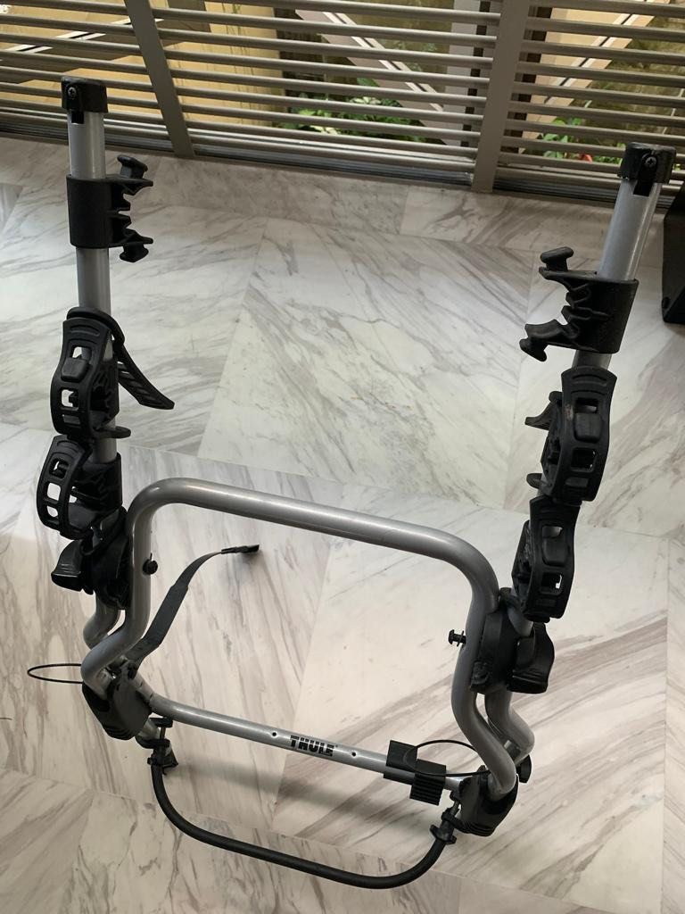 Bike rack Thule clip on 3 bike hanging rack., Sports Equipment