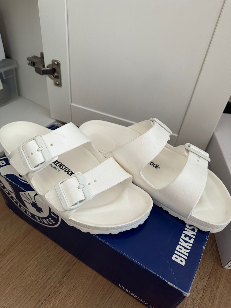 Birkenstock Arizona Eva (Category: Flats & Sandals) located in Manila. Submitted by dclutter. (Listing ID 1213327707, Image 3). Description: Authentic Bought in Zalora No flaws With original box .