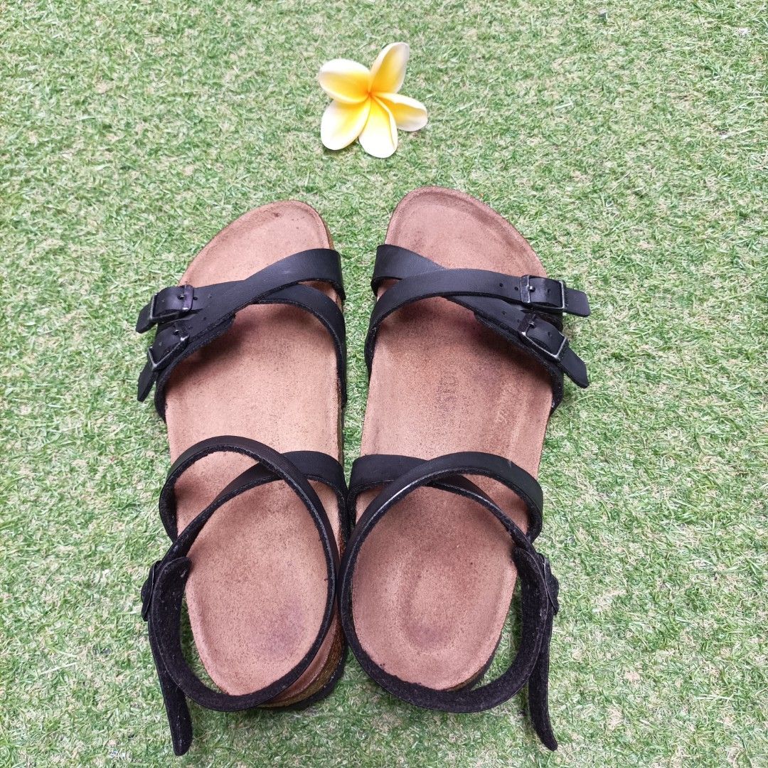 Birkenstock on sale blanca black