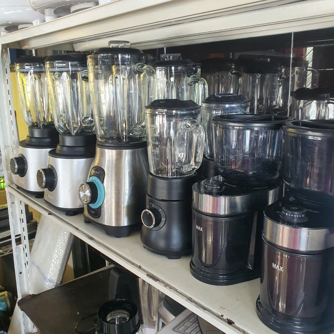 BLENDER WITH FREE EXTRA PITCHER, TV & Home Appliances, Kitchen