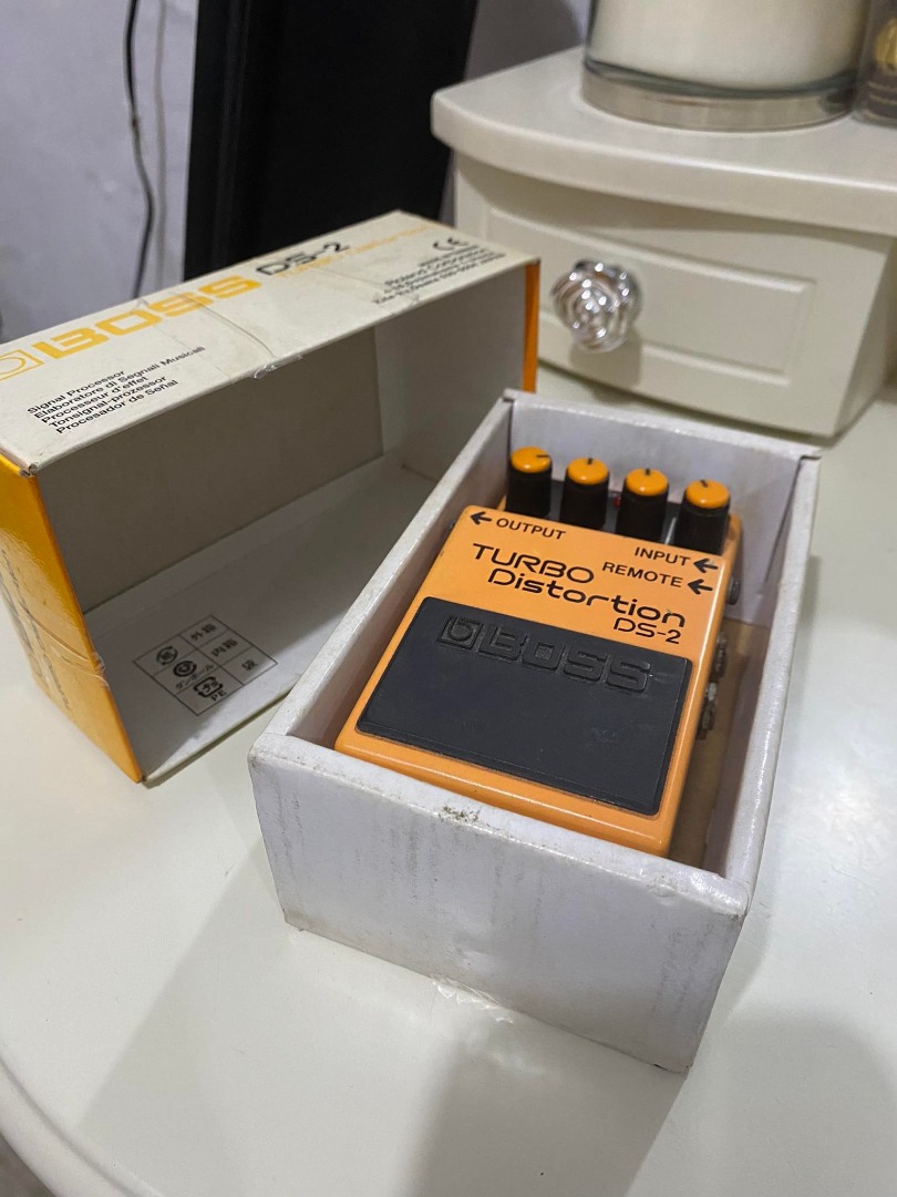 Boss Turbo Distortion DS2 Pedal, Hobbies & Toys, Music & Media, Music ...