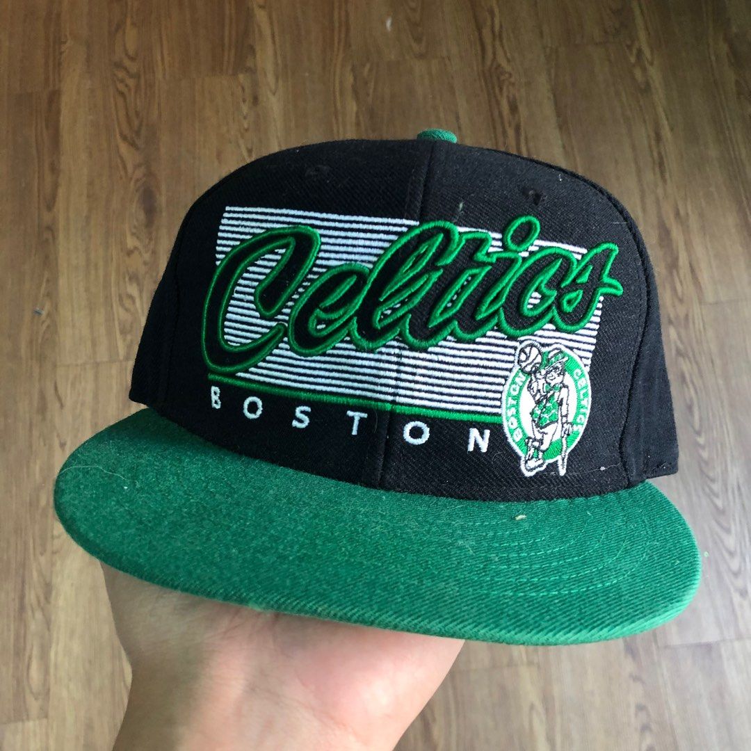 Vintage Nike Boston cap, Men's Fashion, Watches & Accessories, Cap & Hats  on Carousell