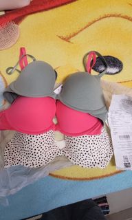 （分類：）位於 。 由 capri11 提交（商品編號 1213188456，圖片 1）。簡介： 。