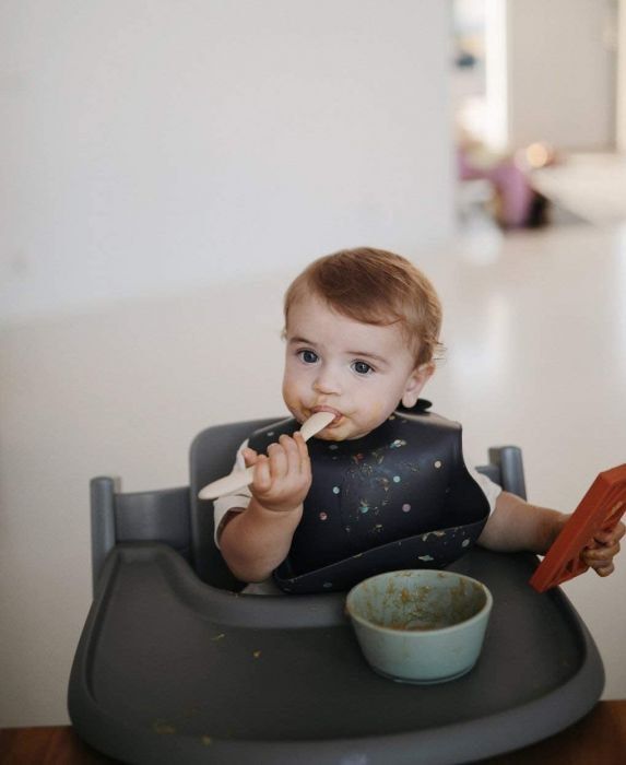 Mushie Silicone Spoons, Babies & Kids, Nursing & Feeding, Weaning & Toddler  Feeding on Carousell