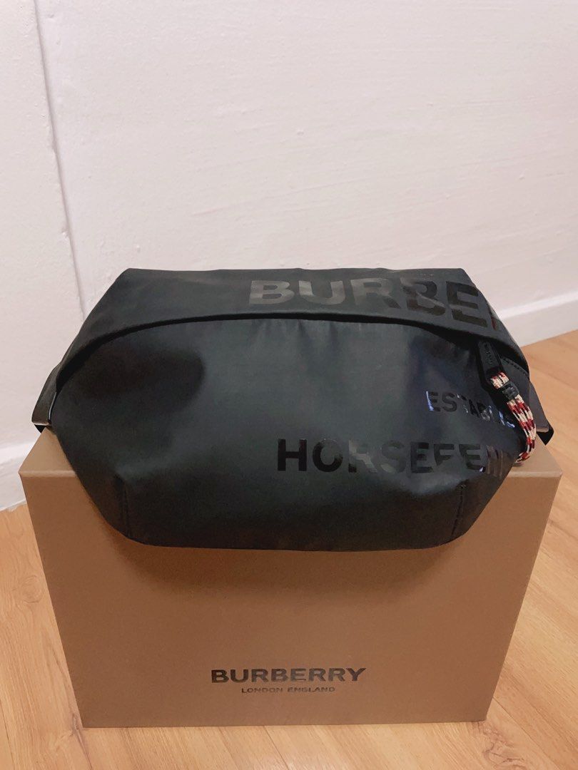 Burberry bum 2025 bag replica