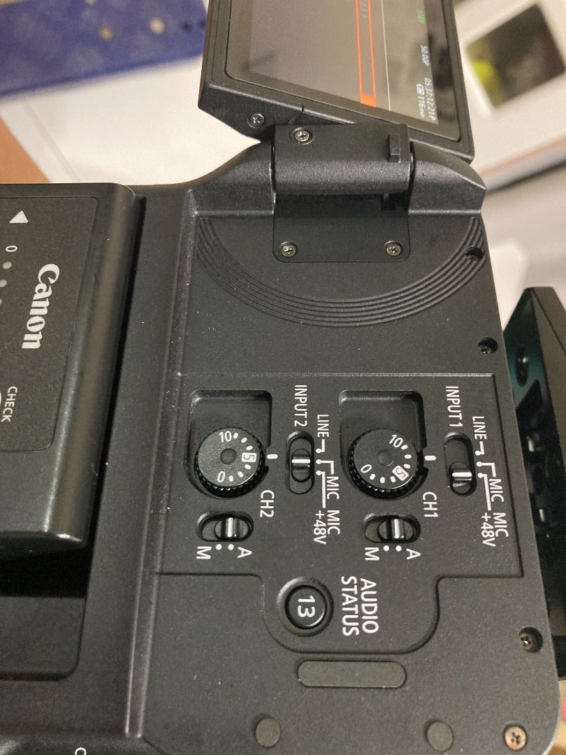 Canon EOS C70 +Mount Adapter EFEOS R 0.71x, Photography, Cameras on