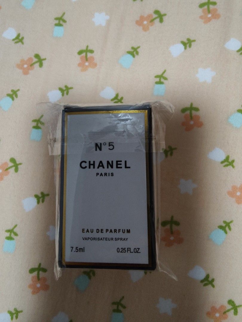 Chanel No.5 Eau De Parfum0.25 oz(7.5ml), Beauty & Personal Care, Fragrance  & Deodorants on Carousell