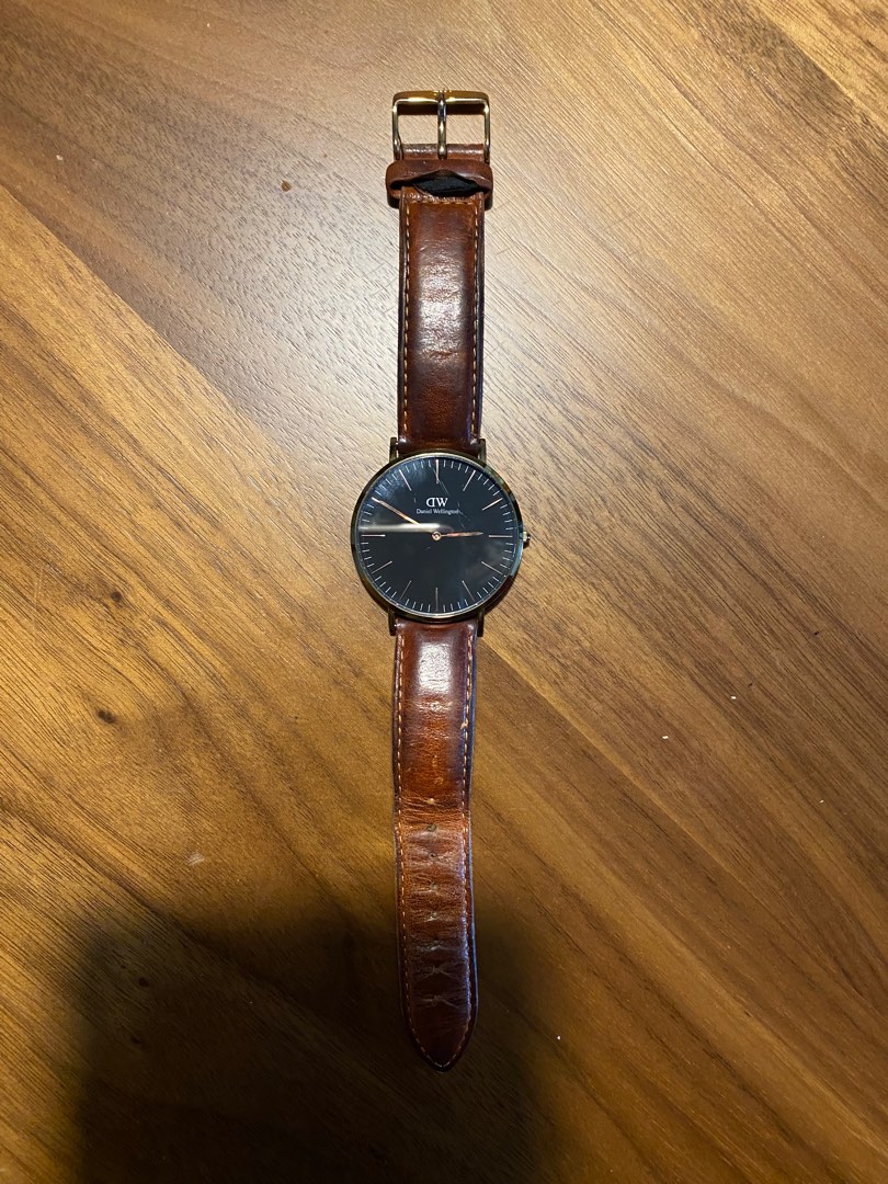 Daniel wellington leather watch sale