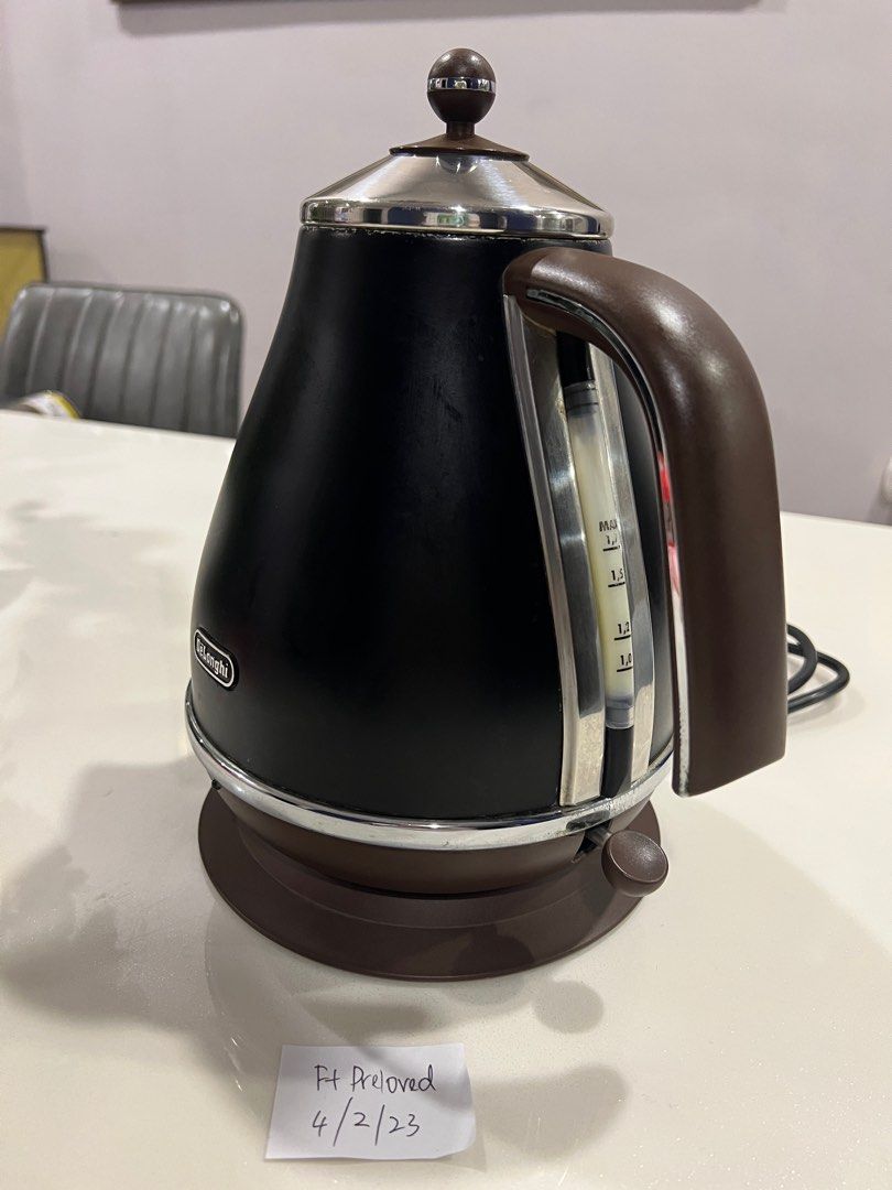 Delonghi Icona Vintage Series Black Kettle 1.7L, TV & Home Appliances