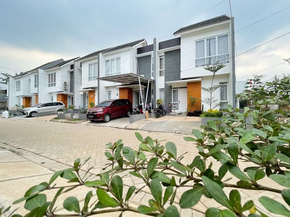 dijual_rumah_baru_di_cluster_r_1675470956_825d893e_progressive