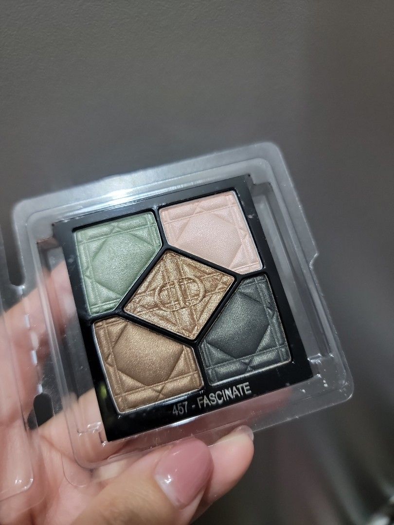 Dior Eyeshadow palette 5 457 fascinate Carousell